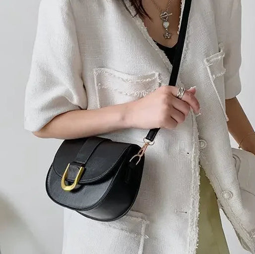 Ladies' Chic Saddle Purse